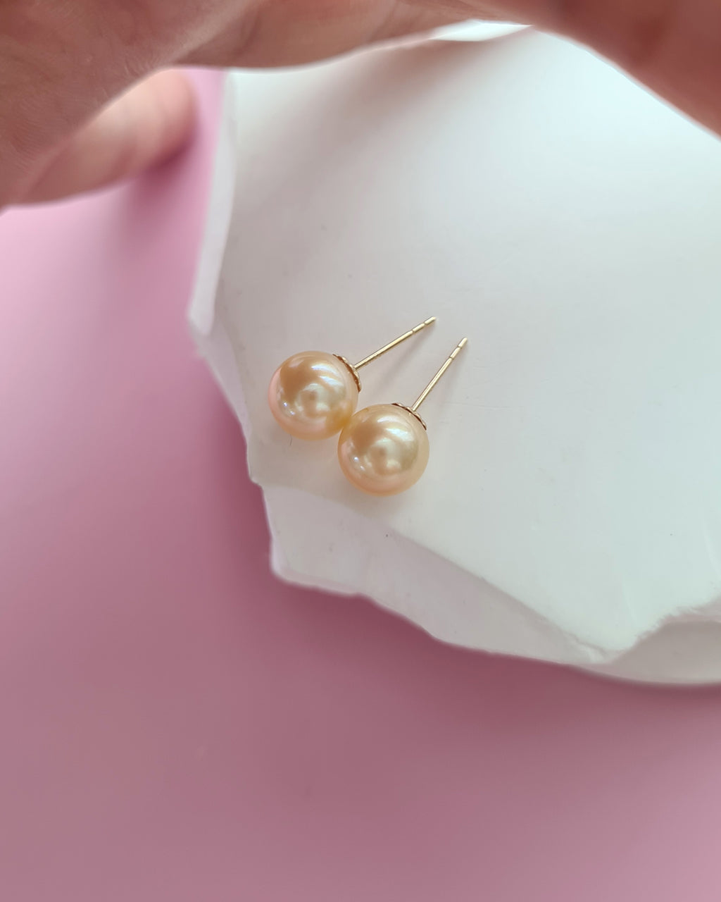 7.95mm Gold Akoya Sea Pearl 18K Gold Stud Earrings - Pearl Jewelry in Singapore