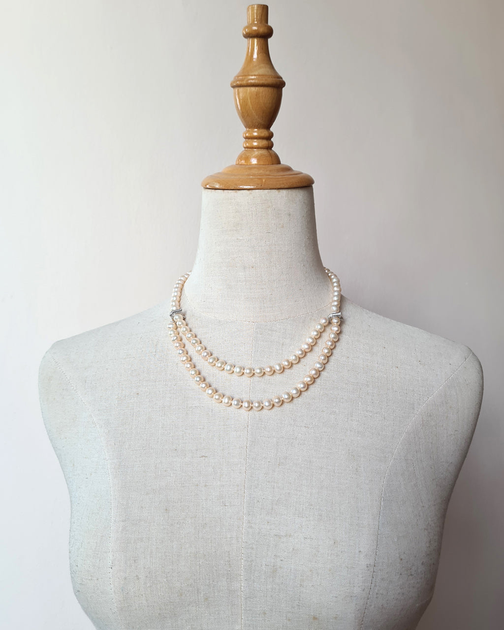 Metallic Pinkish Gold Pearl Long Strand Necklace - 27 inch Classic Knotted Pearl Jewelry