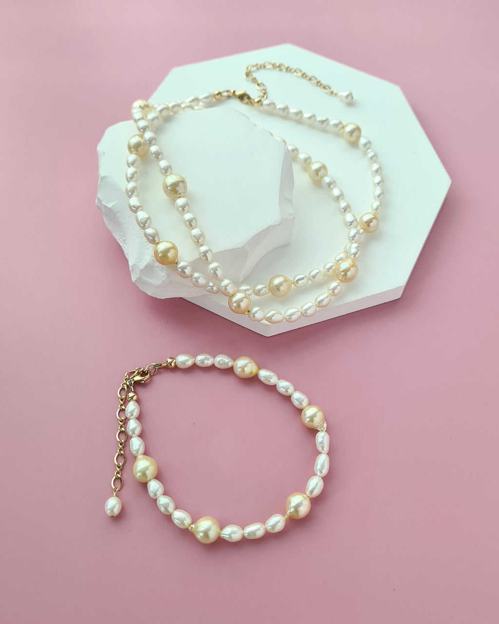 Gold Akoya Pearl and Freshwater Pearl Necklace, Handmade modern pearl jewelry in Singapore
