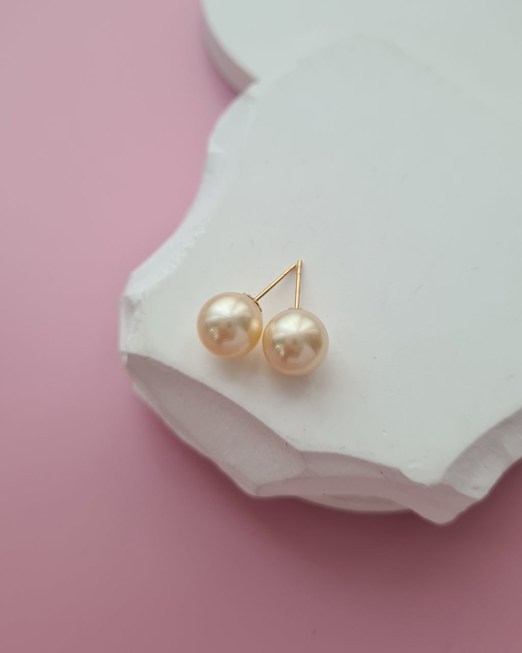 Natural Queen Gold Akoya Sea Pearl 18K Gold Stud Earrings - 8.5mm to 9mm, Pearl Jewelry in Singapore