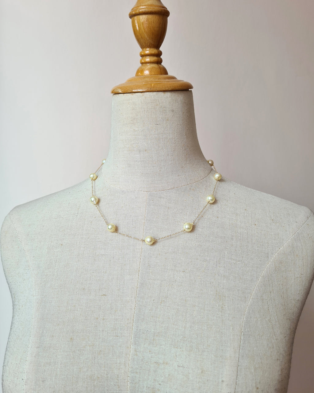 Queen Gold Akoya Pearl Floating Station Necklace - 8mm to 9mm in 14k Gold Filled Pearl Jewelry in Singapore