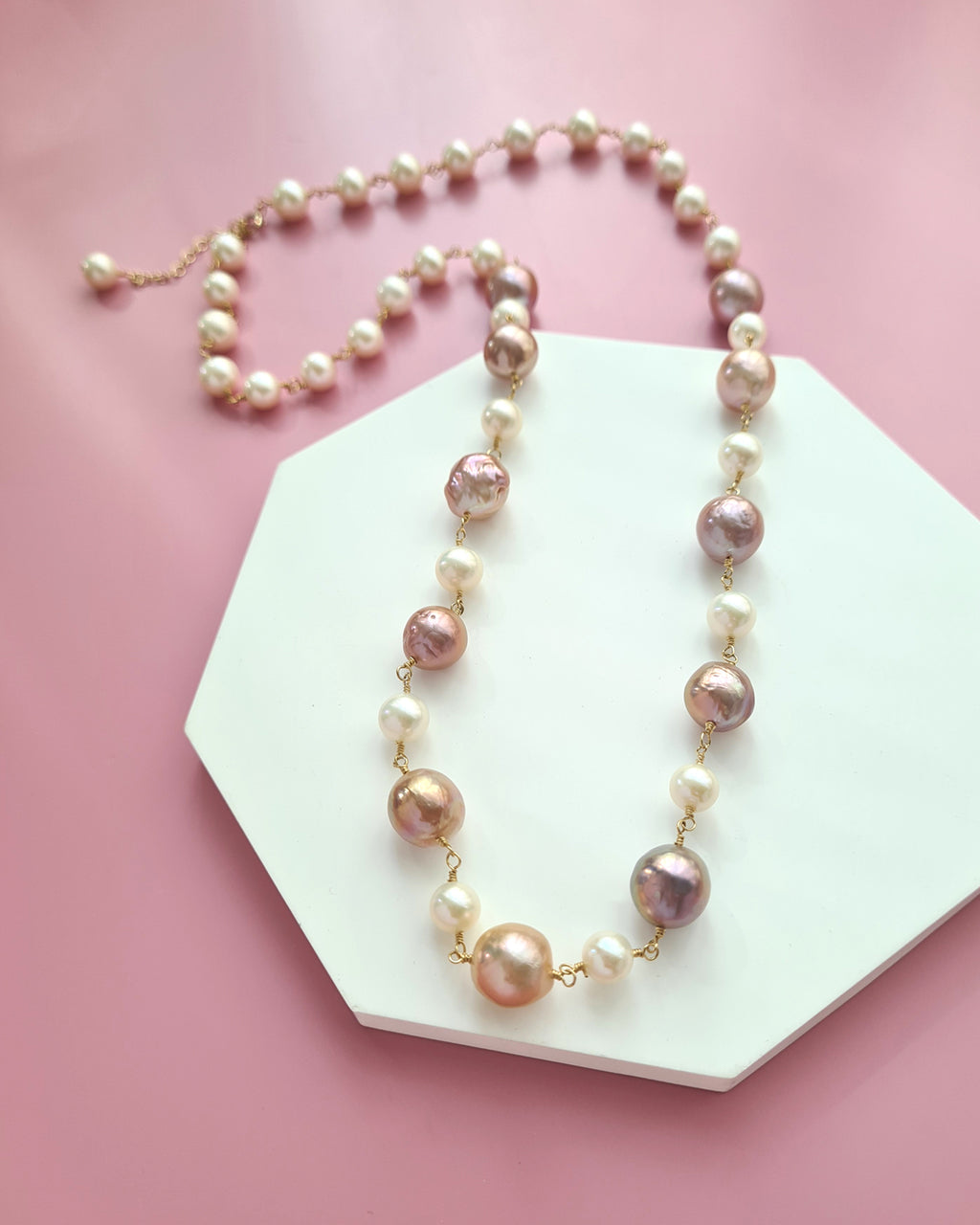 Metallic Purple Edison Pearl and White Pearl Necklace, Handmade Modern Pearl Jewelry in Singapore