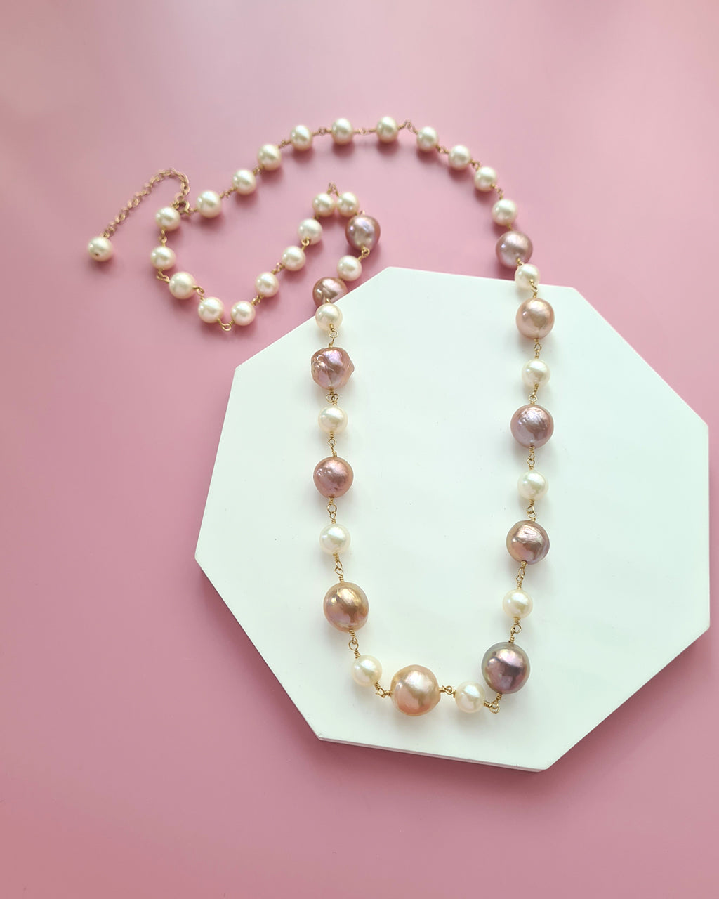 Metallic Purple Edison Pearl and White Pearl Necklace, Handmade Modern Pearl Jewelry in Singapore