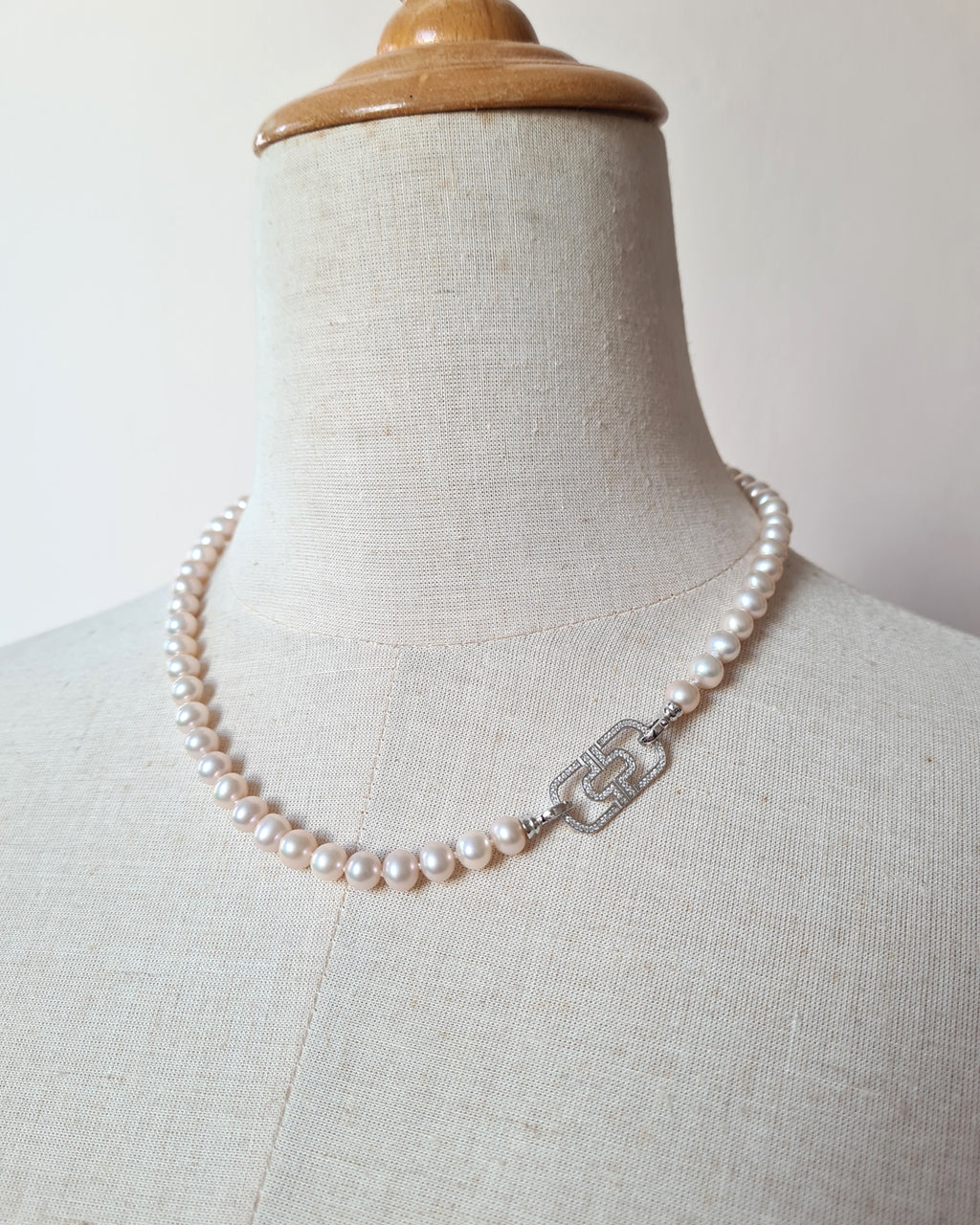 Metallic Pinkish Gold Pearl Strand Necklace Pearl Jewelry in Singapore
