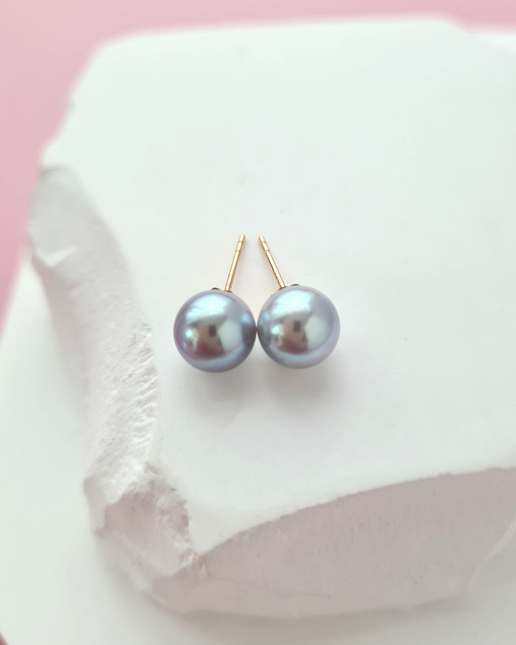 7.3mm Silver Blue Akoya Pearl Stud Earrings | 18K Yellow Gold Pearl Jewelry