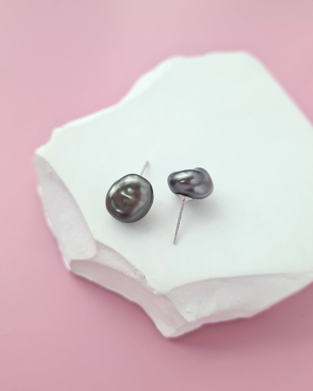 Dark Platinum Grey Tahitian Keshi Pearl Stud Earrings - 18k White Gold Pearl Jewelry Singapore