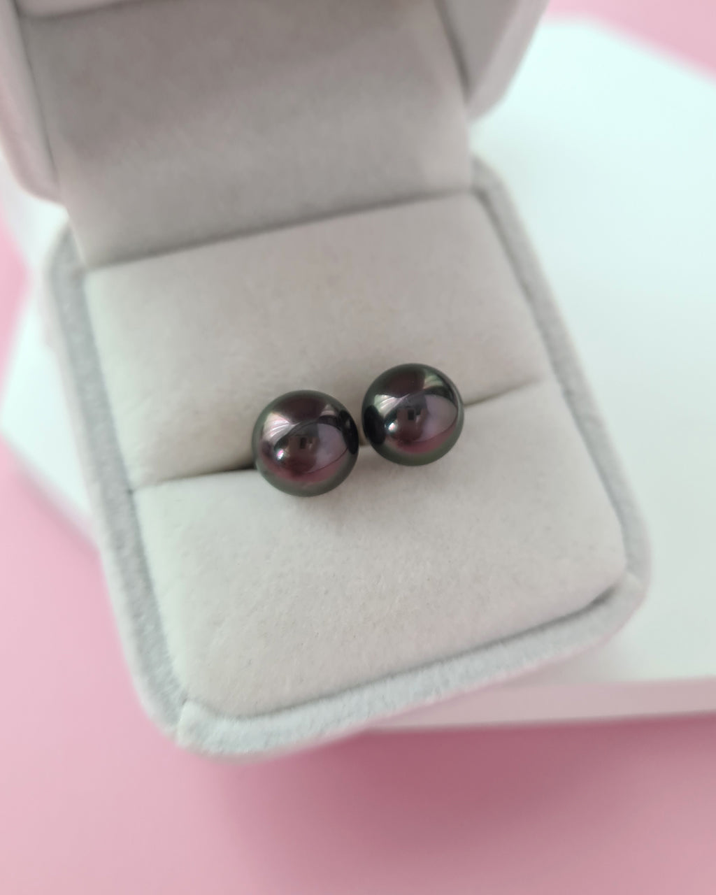 Tahitian Pearl 18K Gold Stud Earrings - 9.8mm+