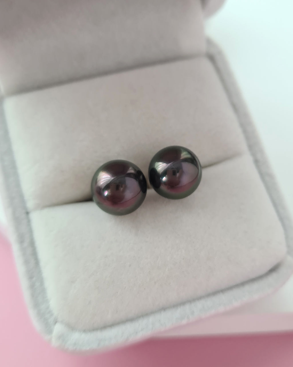 Tahitian Pearl 18K Gold Stud Earrings - 9.8mm+