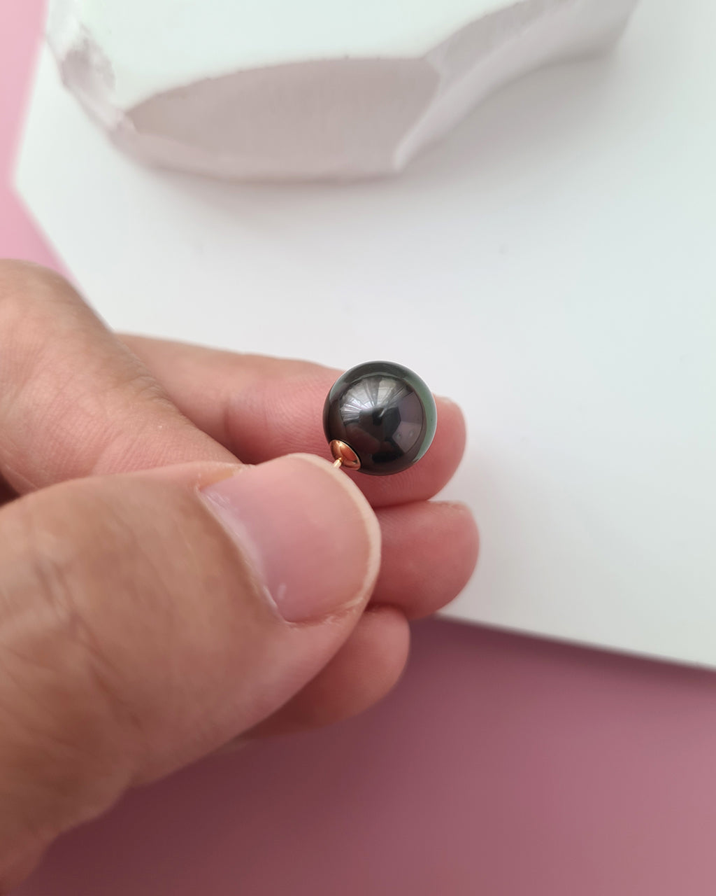 Tahitian Pearl 18K Gold Stud Earrings - 9.8mm+