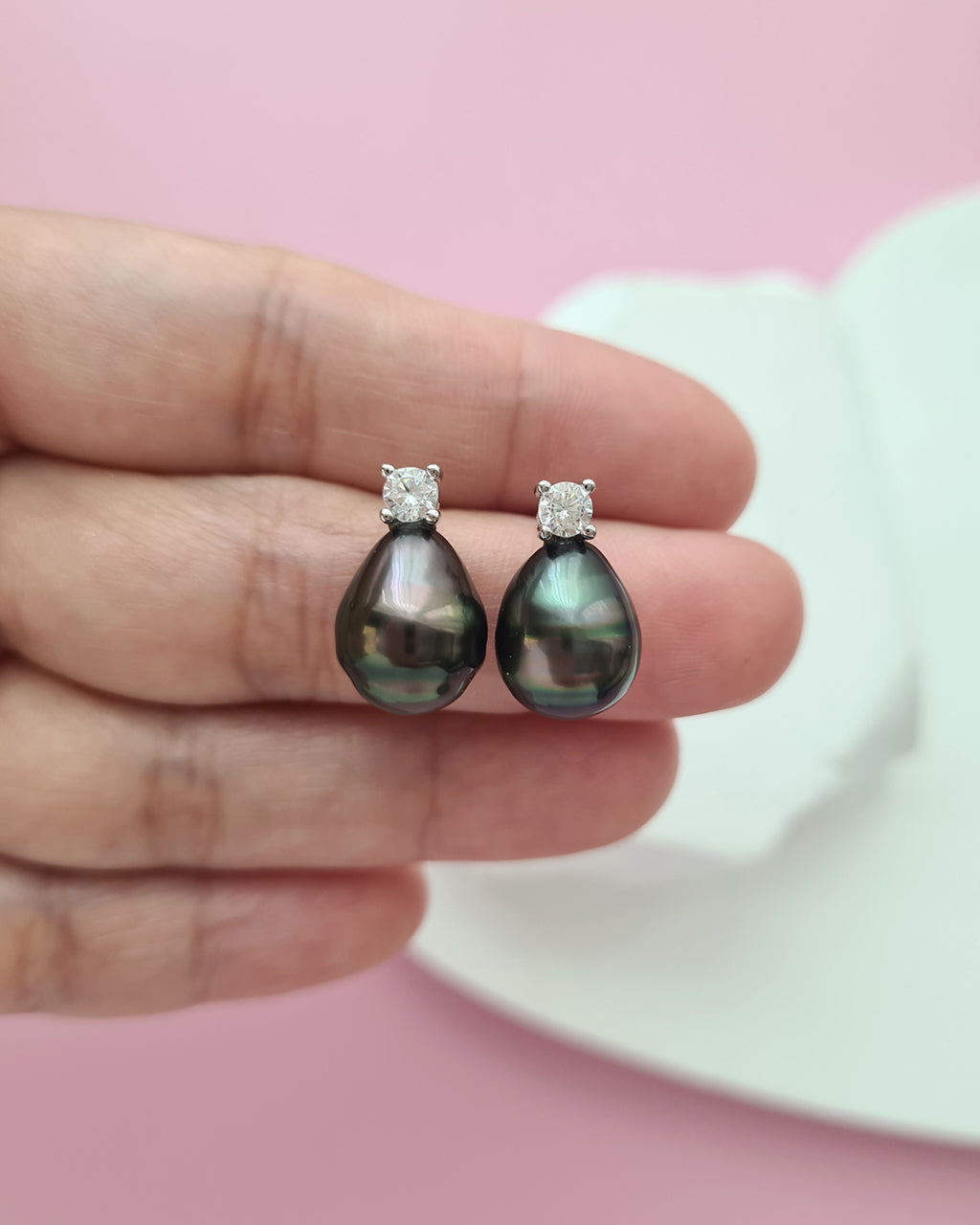 Tahitian Pearl Earrings - Classic Pearl Jewelry in Singapore