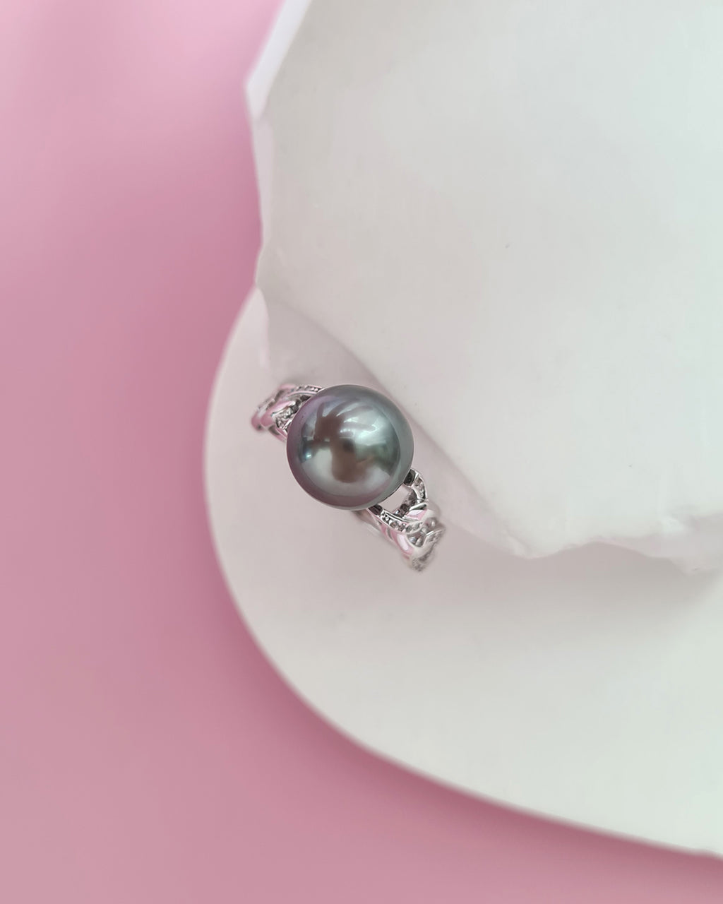 Tahitian Pearl Ring, Modern Pearl Jewelry in Singapore