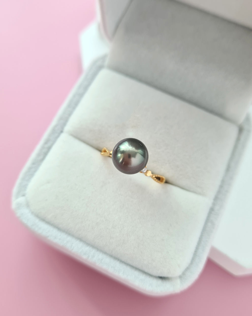 Simple Green Tahitian Pearl Ring