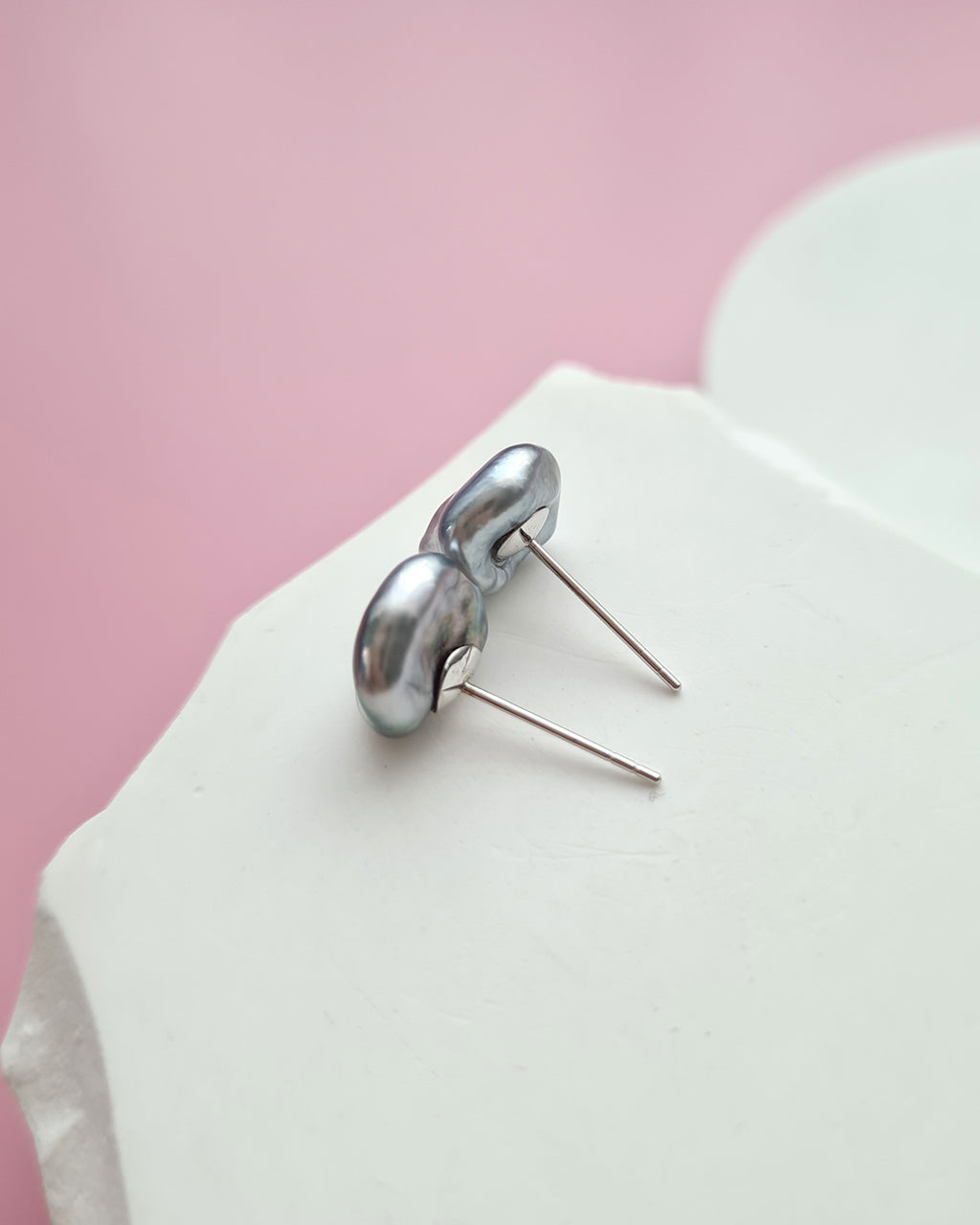 Tahitian Keshi Pearl Stud Earrings - 18k Gold Pearl Jewelry in Singapore