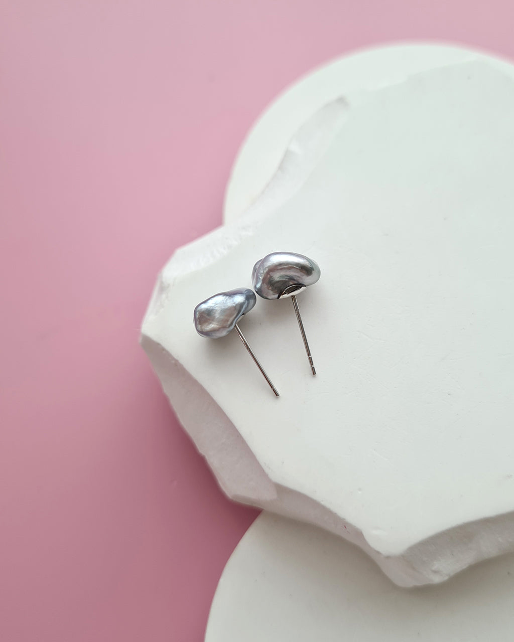 Tahitian Keshi Pearl Stud Earrings - 18k Gold Pearl Jewelry in Singapore