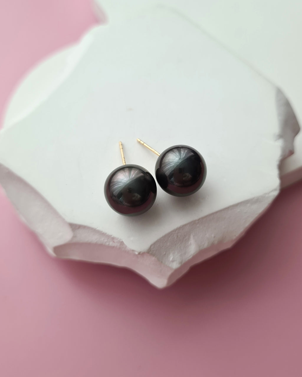 Tahitian Pearl 18K Gold Stud Earrings - 11mm Dark Green Black Pearl Jewelry in Singapore