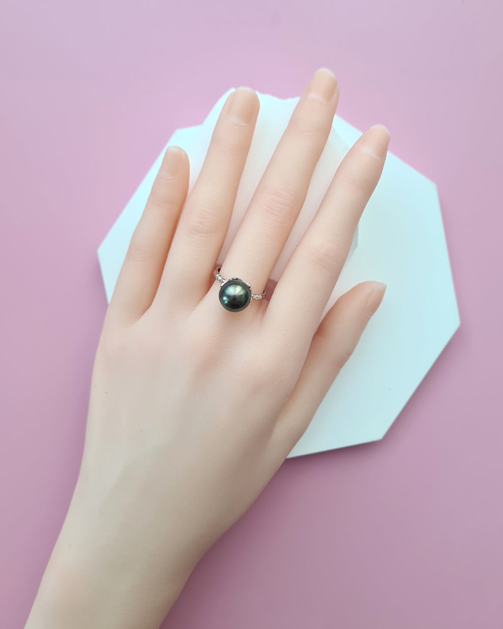 Simple Tahitian Pearl Ring, Modern Quiet Luxury Pearl Jewelry in Singapore