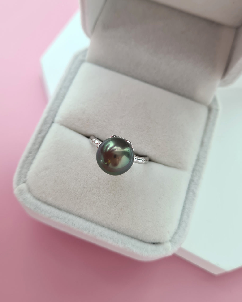 Simple Tahitian Pearl Ring, Modern Quiet Luxury Pearl Jewelry in Singapore