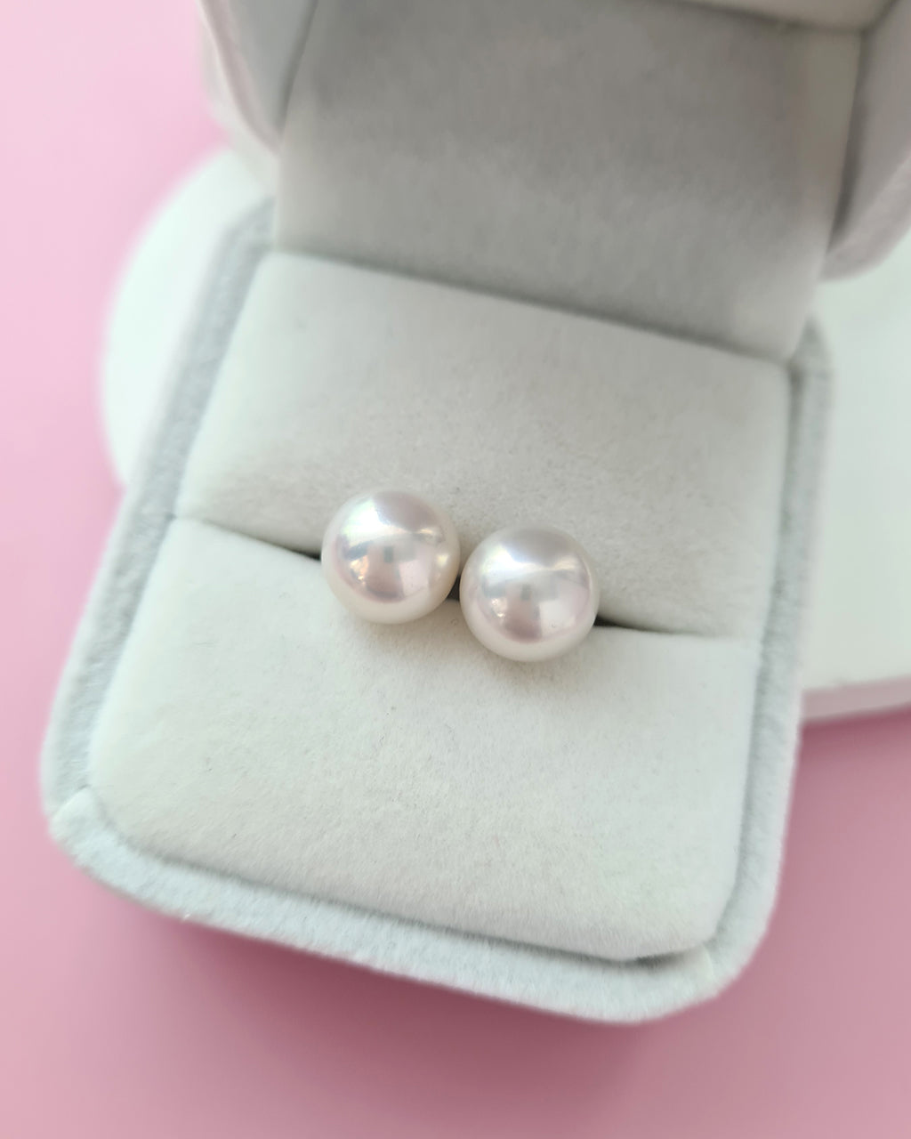 White Edison Pearl 18K White Gold Stud Earrings - 9mm to 10mm
