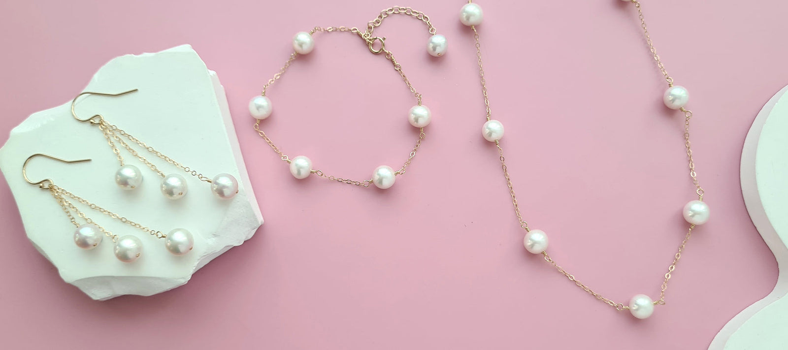 6 Reasons Why Simple Pearl Jewelry Makes Perfect Bridesmaid Gifts