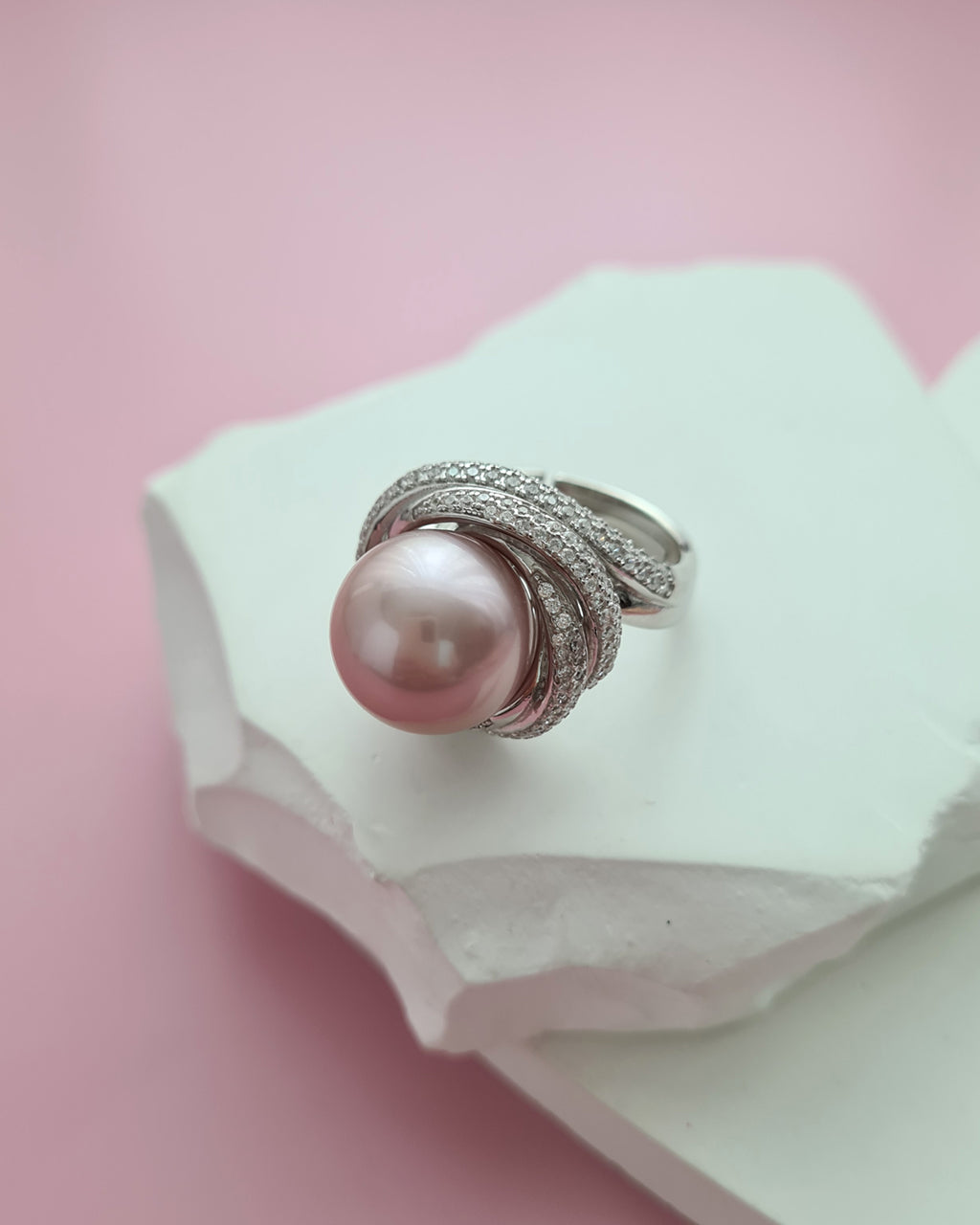 13.4mm Pink Edison Pearl Ring - Glamorous