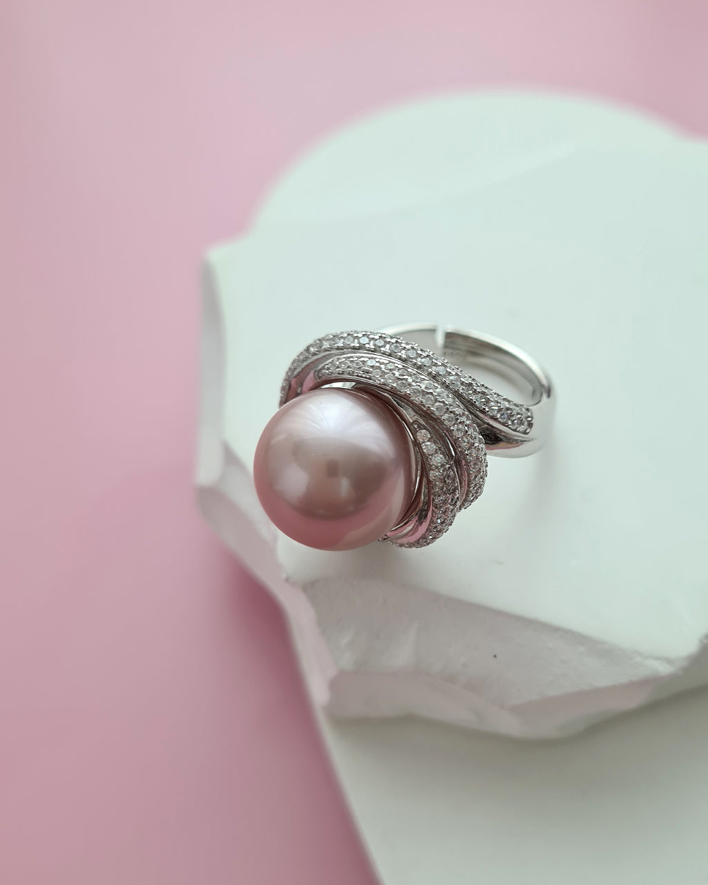 13.4mm Pink Edison Pearl Ring - Glamorous