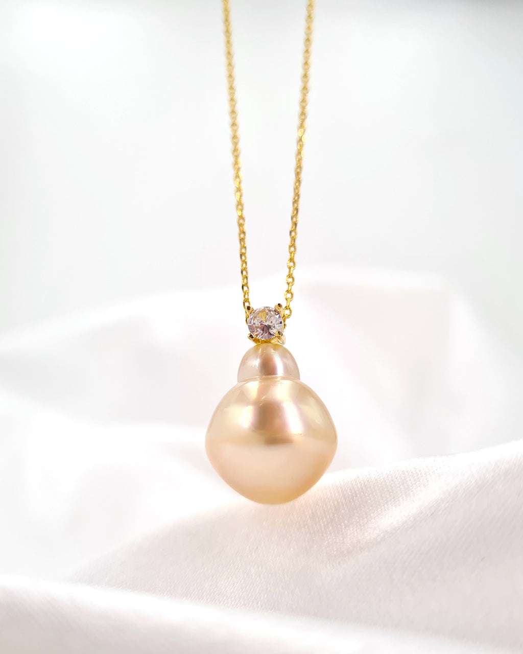14mm+ South Sea Baroque Pearl Pendant Necklace | Sea Pearl Jewelry