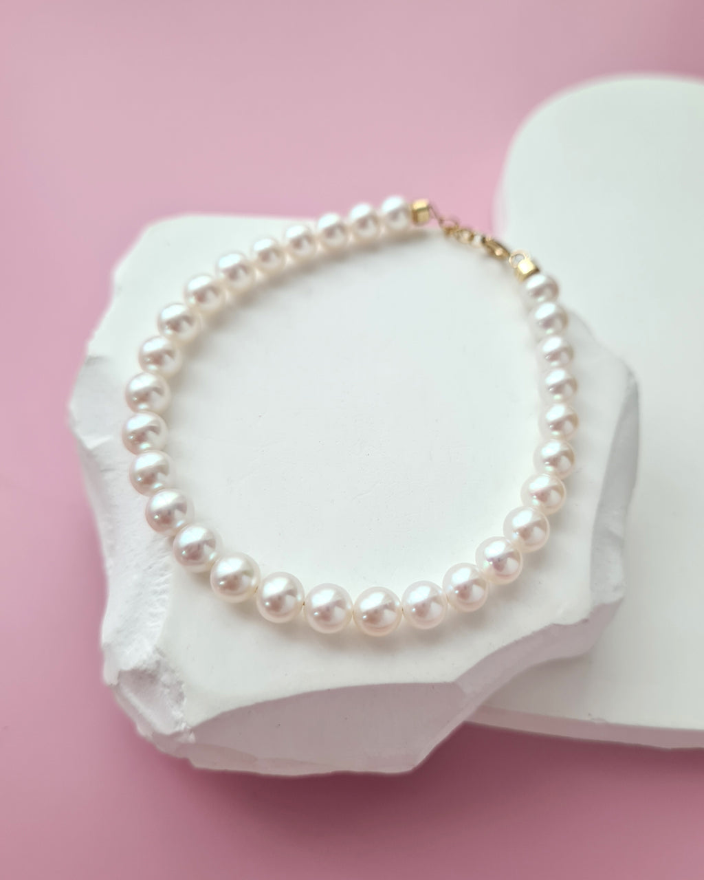 White Akoya Pearl 18K Gold Bracelet - 5mm-5.5mm
