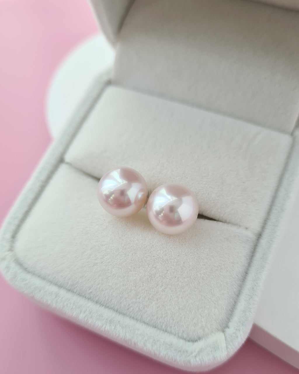 White Akoya Pearl 18K Gold Stud Earrings - 9mm to 9.5mm TEN-NYO