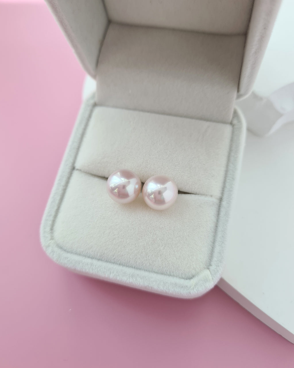 White Akoya Pearl 18K Gold Stud Earrings - 9mm to 9.5mm TEN-NYO