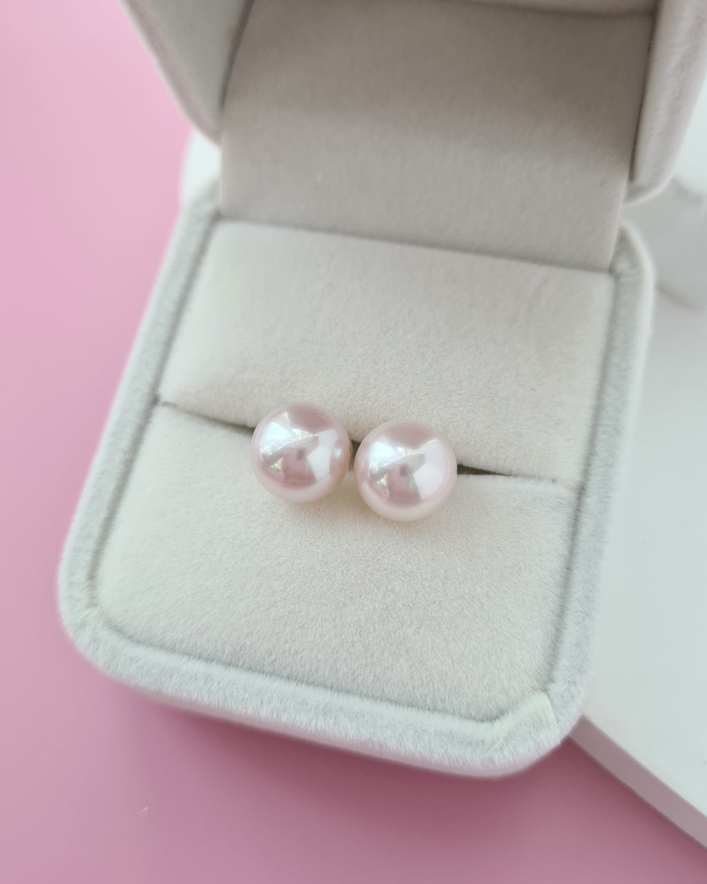 White Akoya Pearl 18K Gold Stud Earrings - 9mm to 9.5mm TEN-NYO