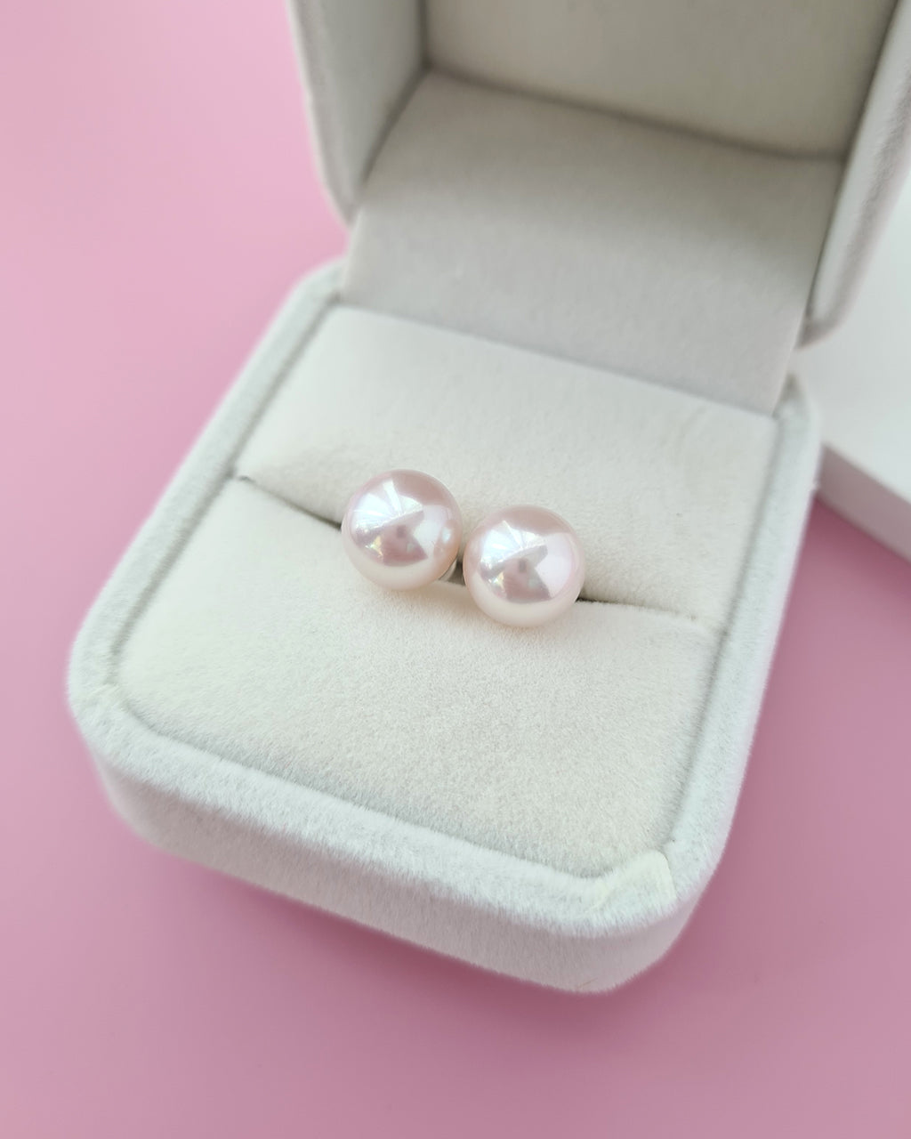 White Akoya Pearl 18K Gold Stud Earrings - 9mm to 9.5mm TEN-NYO