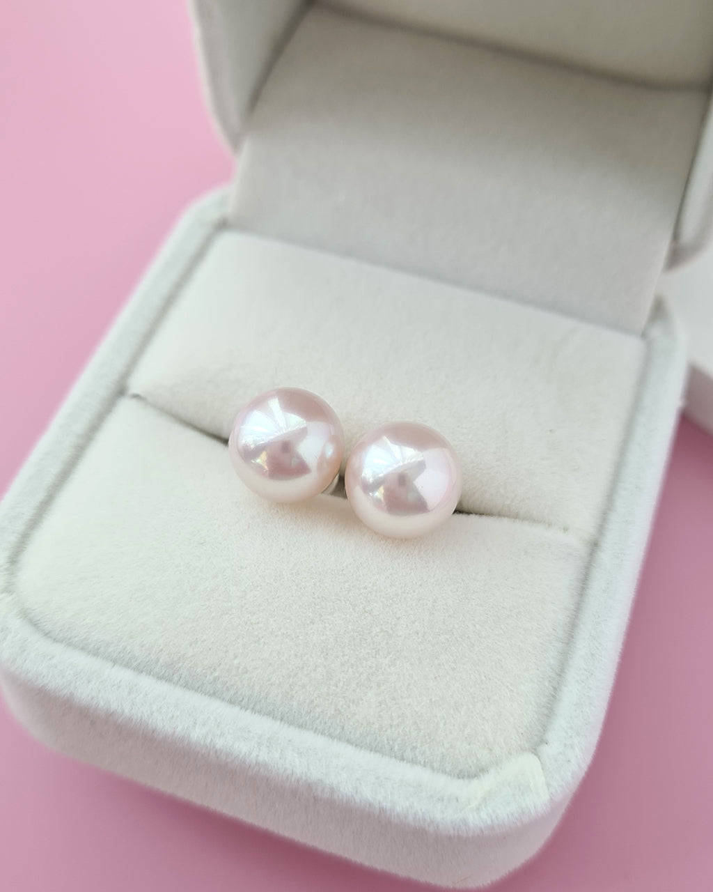 White Akoya Pearl 18K Gold Stud Earrings - 9mm to 9.5mm TEN-NYO