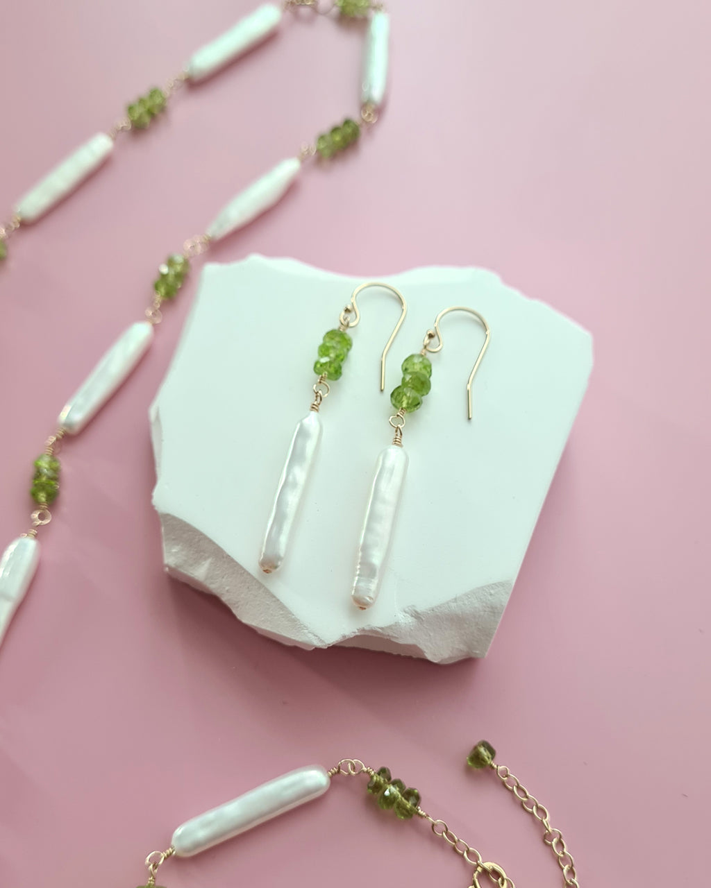 Baroque Pearl and Green Peridot Necklace, Bracelet, Earrings, Handmade Pearl jewelry set in Singapore