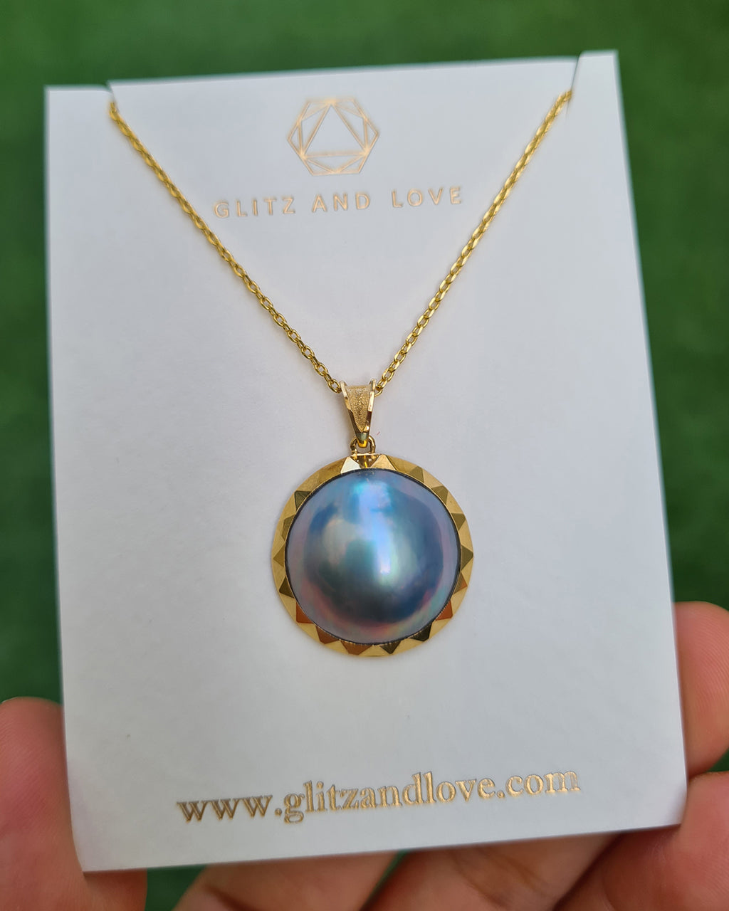 Blue discount pearl pendant