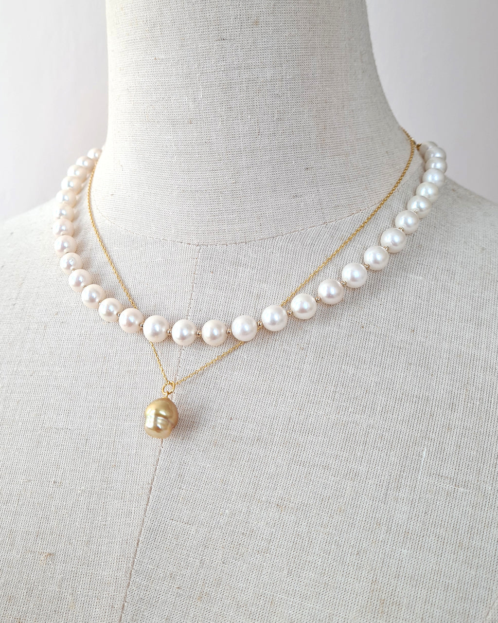 Teardrop Mother of Pearl Necklace Details - Aloha Hula Supply