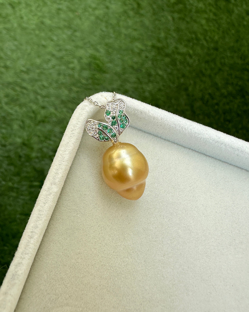 South Sea Pearl Necklace -  Cute Carrot South Sea Peal Pendant Vegetable Necklace