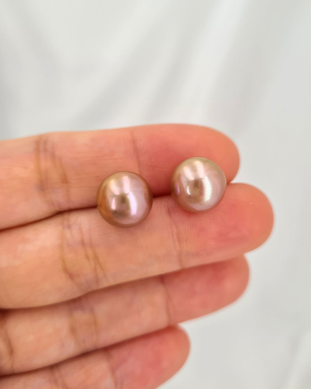 Edison Pearl Stud Earrings - 18K Gold Purple Pearl Stud Earrings 