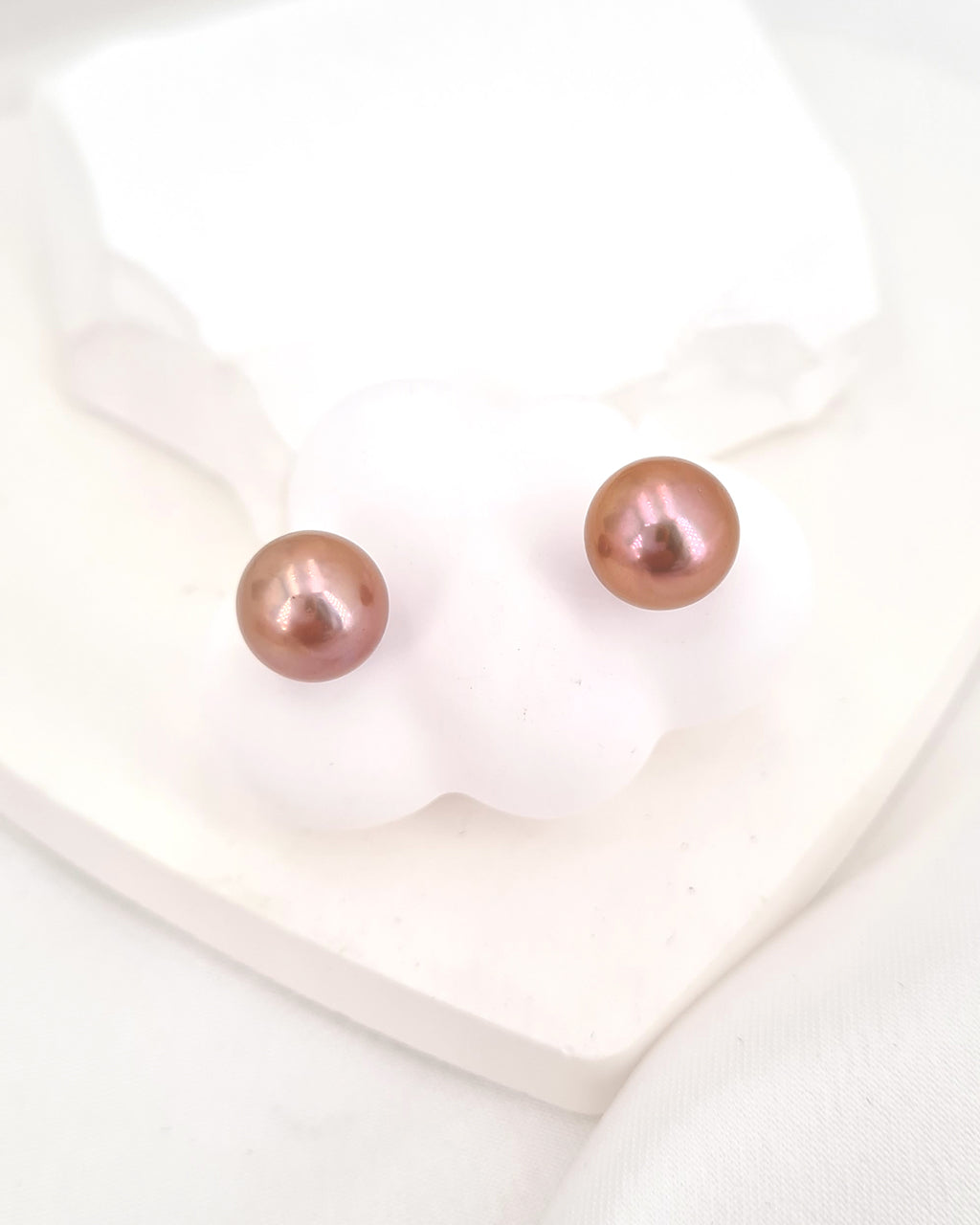 Pearl Earrings, Edison Pearl Stud Earrings - 18K Rose Gold Pinkish Purple with Golden Sheen