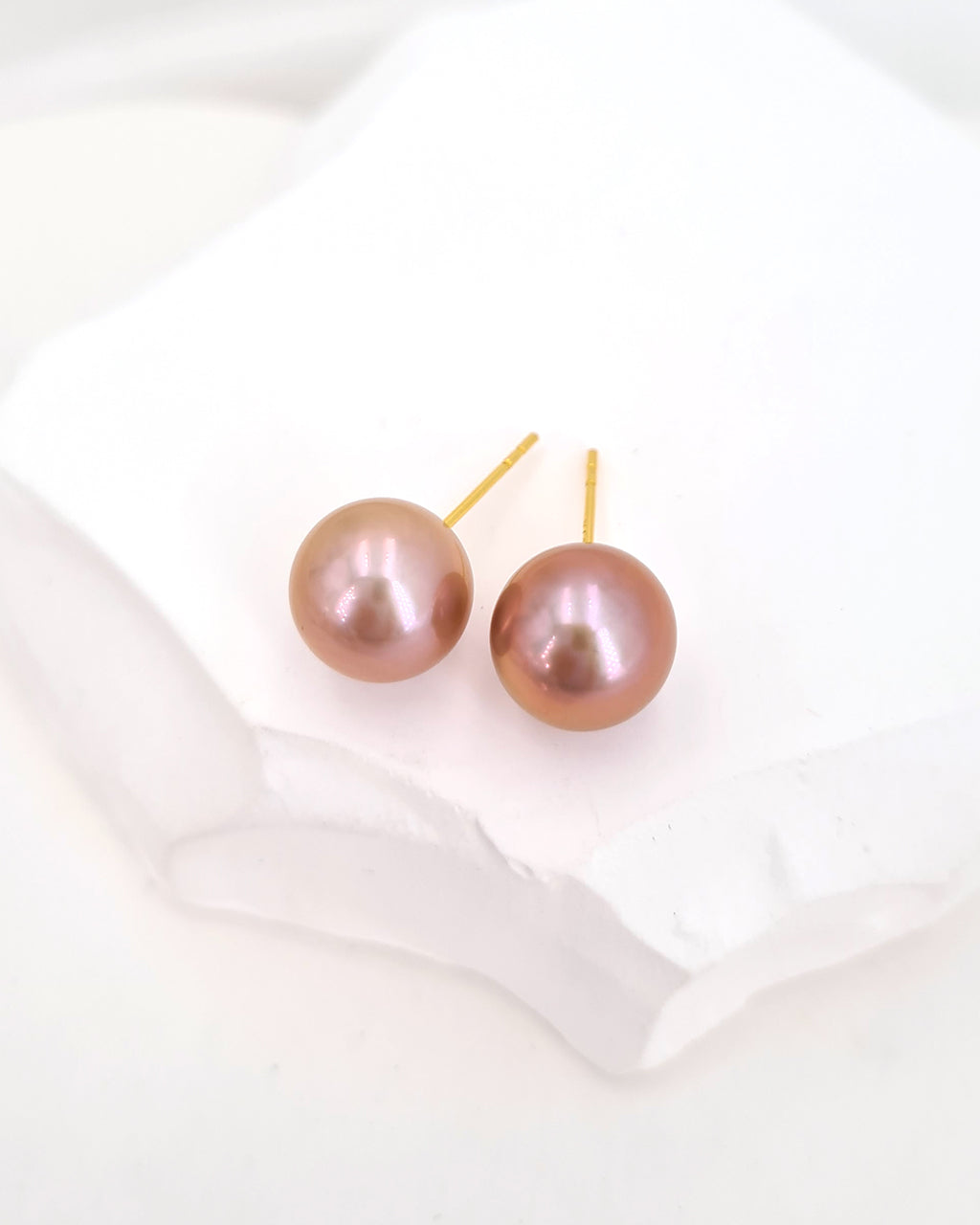 Edison Pearl 18k Gold Stud Earrings - Minimalist Pearl Jewelry for Her