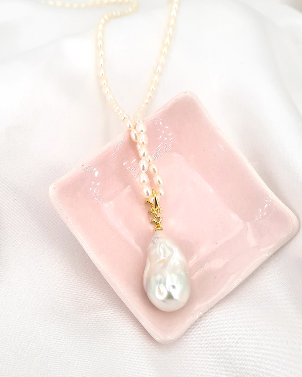 Rainbow Iridescent White Baroque Pearl Necklace - Detachable Clasp | Bride Wedding Pearl Jewerly