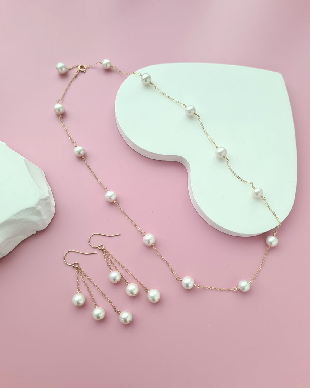 White Freshwater Pearl Floating Pearl Necklace