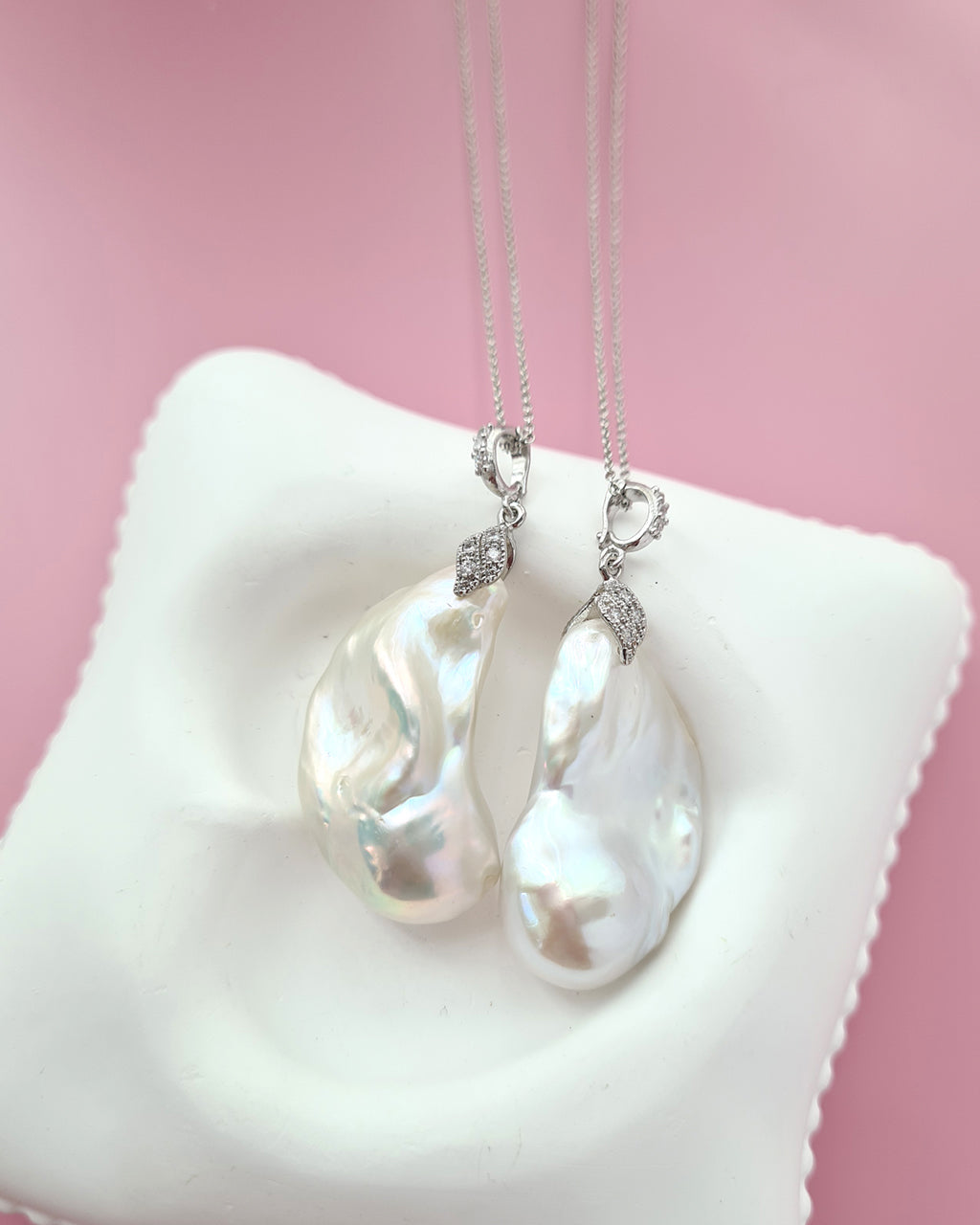 Set of 2 - Large White Baroque Pearl Pendant Necklace - Detachable Clasp Best Friends Jewelry
