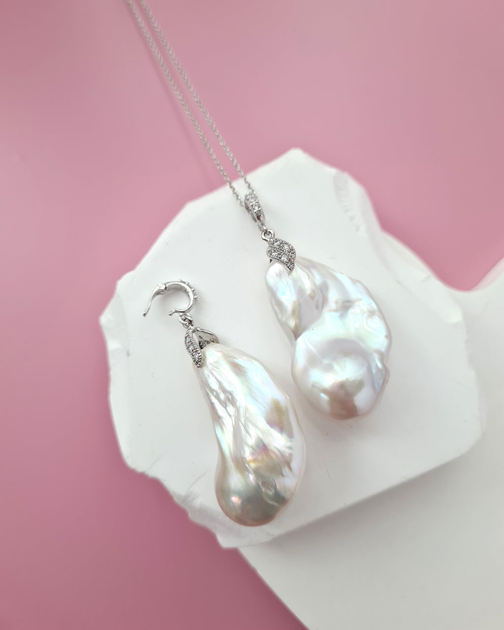 Set of 2 - Large White Baroque Pearl Pendant Necklace - Detachable Clasp Best Friends Jewelry