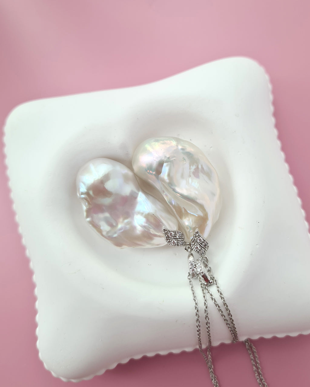 Set of 2 - Large White Baroque Pearl Pendant Necklace - Detachable Clasp Best Friends Jewelry