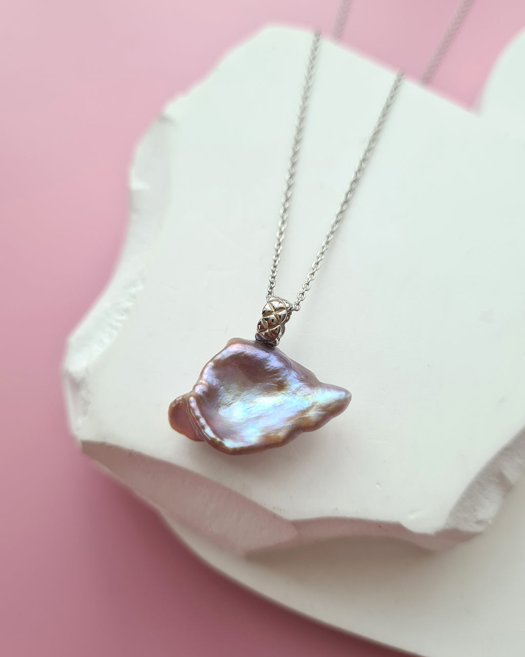 Purple Keshi Pearl Minimalist Pendant Necklace