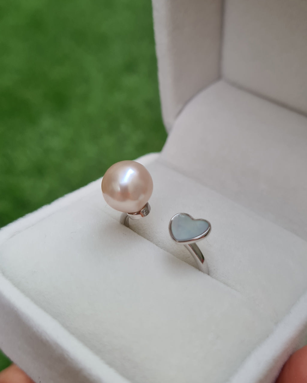 Pearl shop heart ring