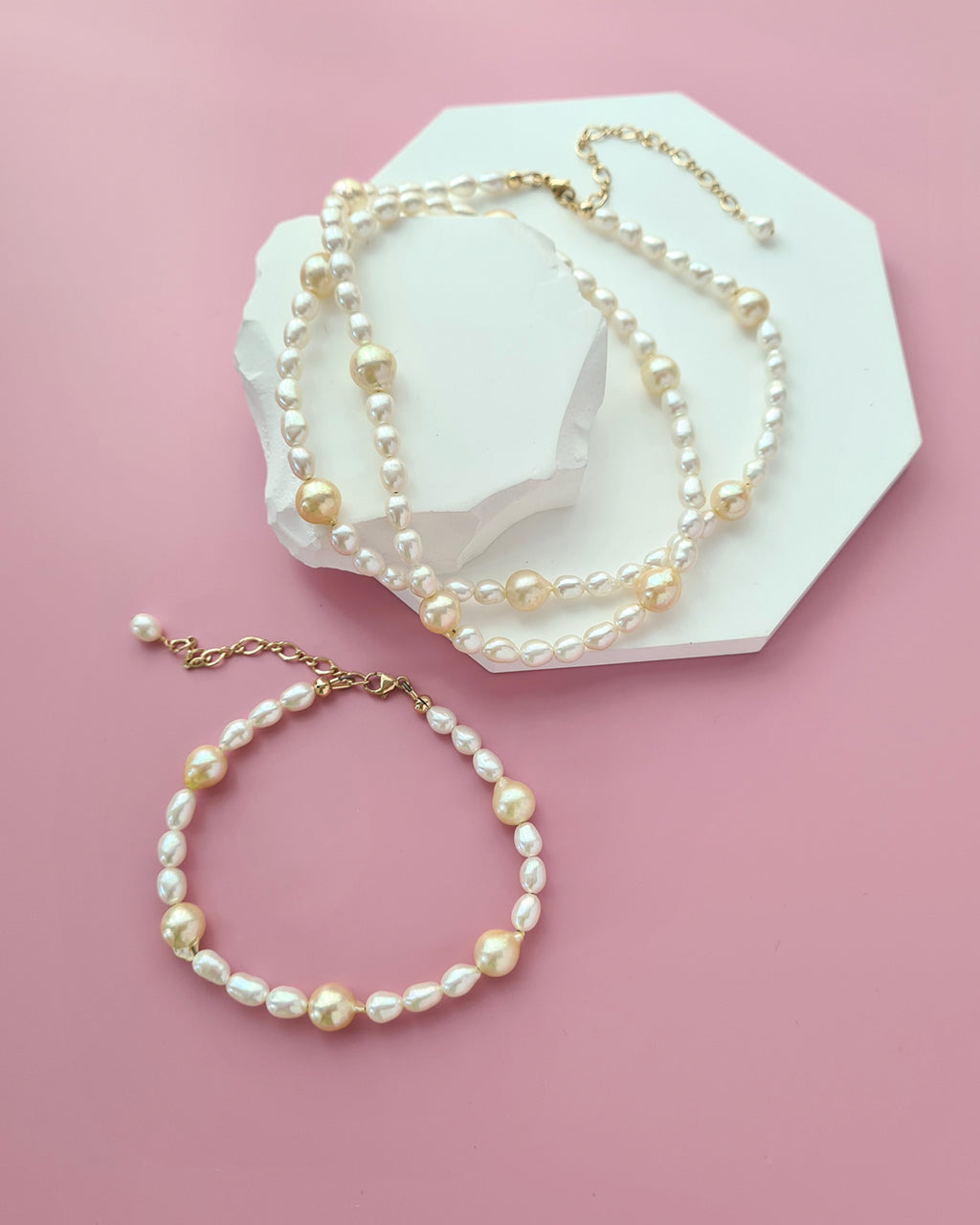Gold Akoya Pearl and Freshwater Pearl Necklace, Handmade modern pearl jewelry in Singapore