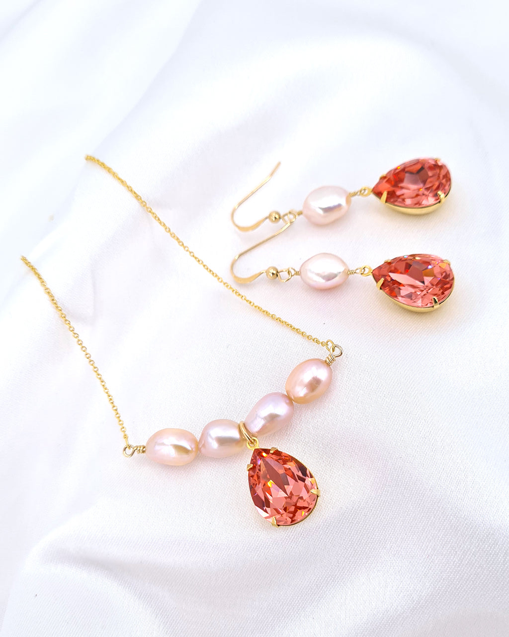 Peach Pink Crystal and Pearl Earrings &amp; Necklace Set