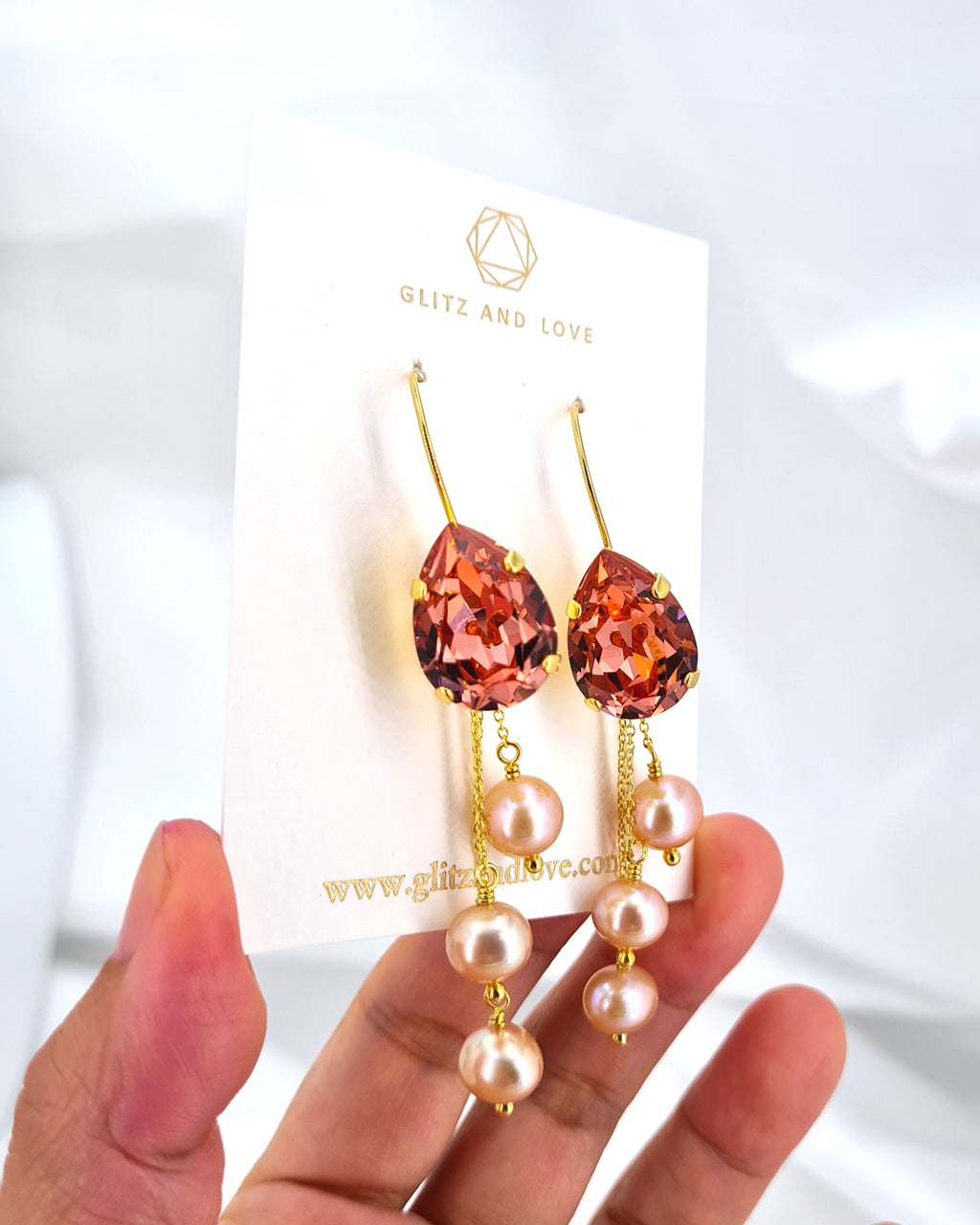 Buy Beautiful Coral Pink Crystal Drop Earrings Online. – Odette
