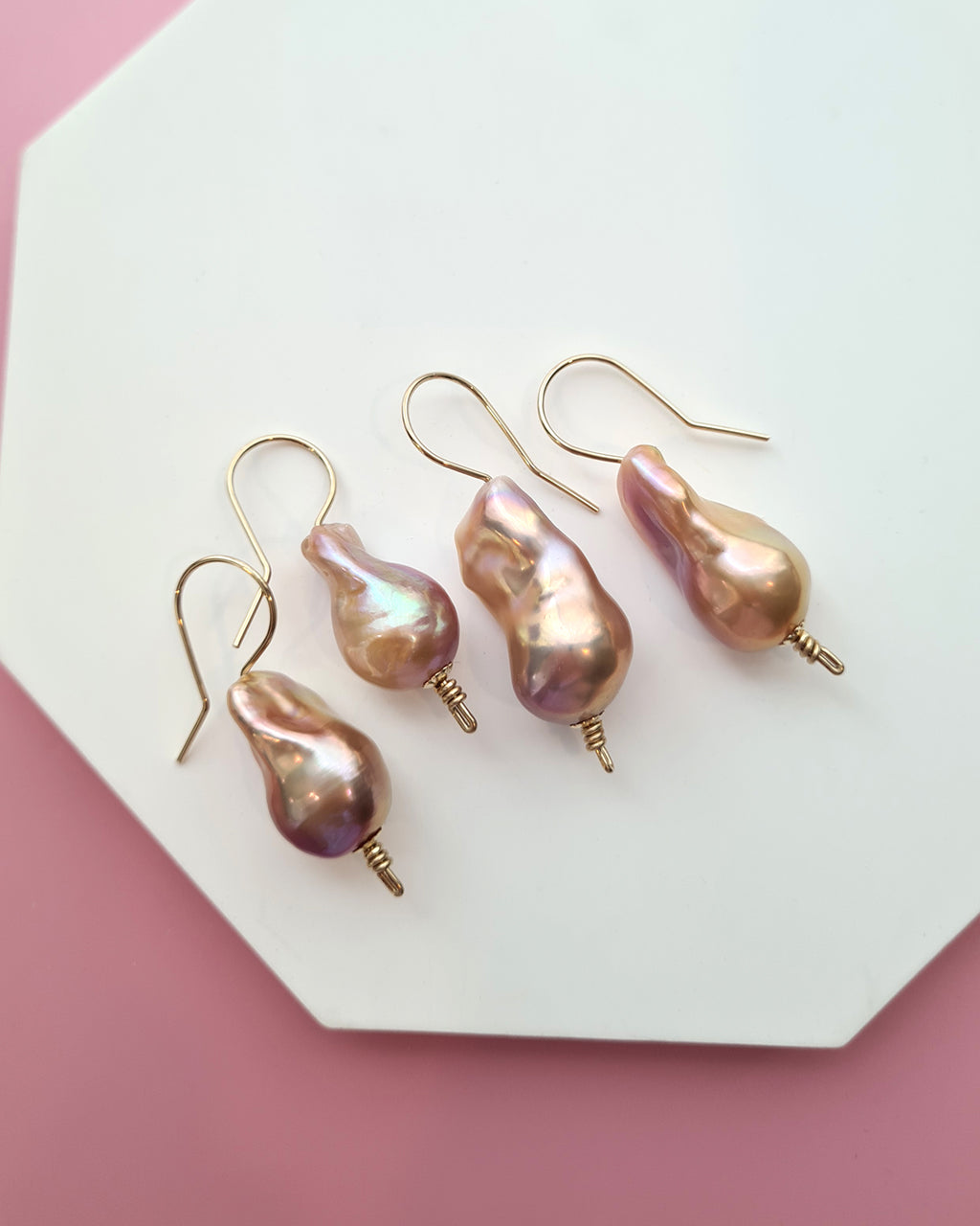 Metallic Purple Peach Baroque Pearl Earrings - Minimalist in Gold